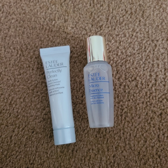 ESTĒE LAUDER GIFT SET - Picture 4 of 9